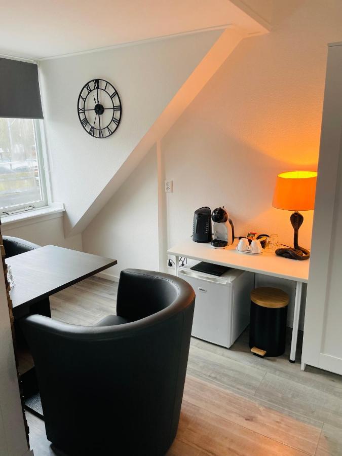 Slapen Bij De Buurvrouw Bed & Breakfast Castricum Exterior photo